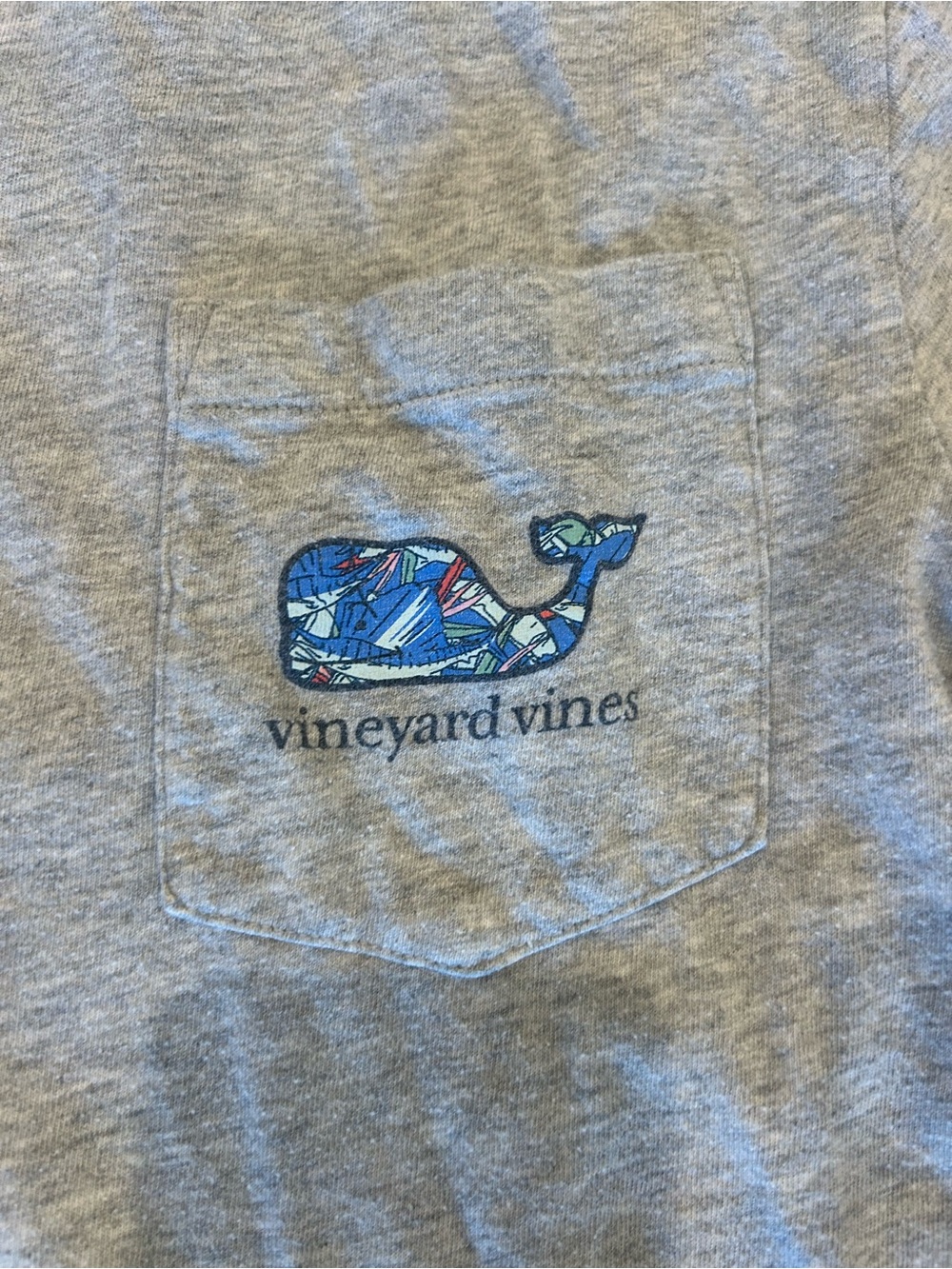 Vineyard Vines Gray Tee with Multi-Color Patterned Whale - Picture 3 of 5